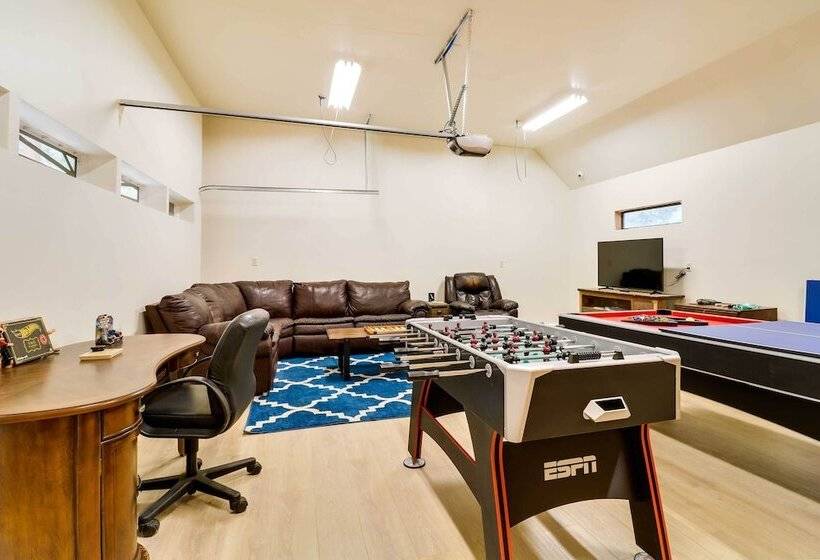 Spacious Pine Mountain Club Cabin W/ Fire Pit