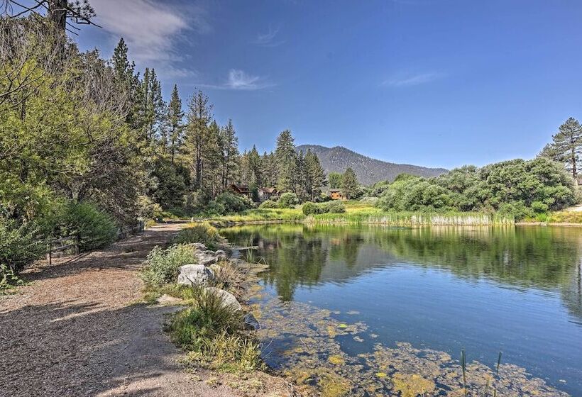 Spacious Pine Mountain Club Cabin W/ Fire Pit