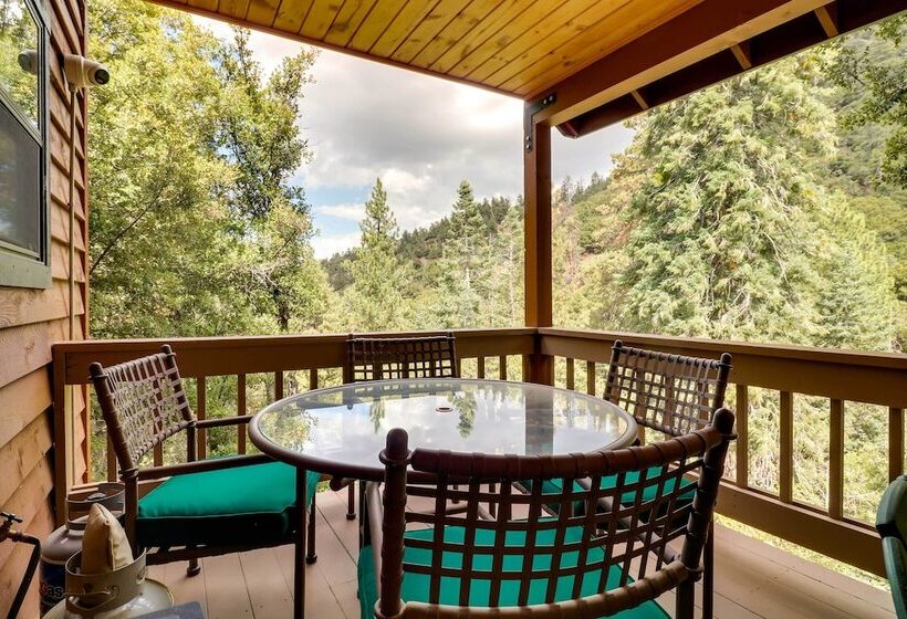 Spacious Pine Mountain Club Cabin W/ Fire Pit
