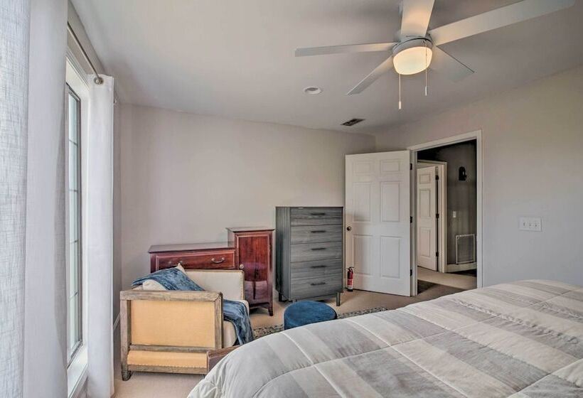 Starkvegas Clubhouse ~ 2 Mi To Msu Campus!