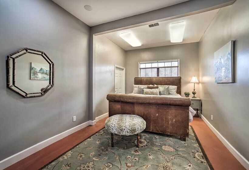 Starkvegas Clubhouse ~ 2 Mi To Msu Campus!