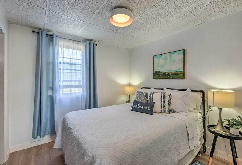 Updated Traverse City Home Steps To Bay!