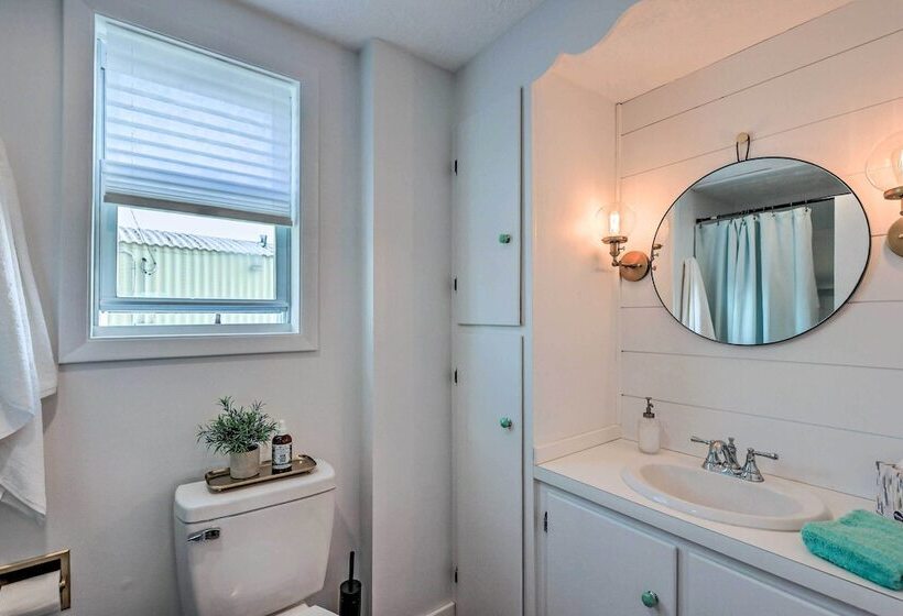 Updated Traverse City Home Steps To Bay!