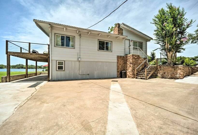 Waterfront Kingsland Home W/ Boat Dock & Slip