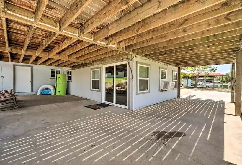 Waterfront Kingsland Home W/ Boat Dock & Slip