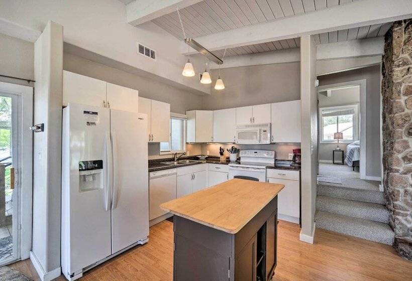 Waterfront Kingsland Home W/ Boat Dock & Slip