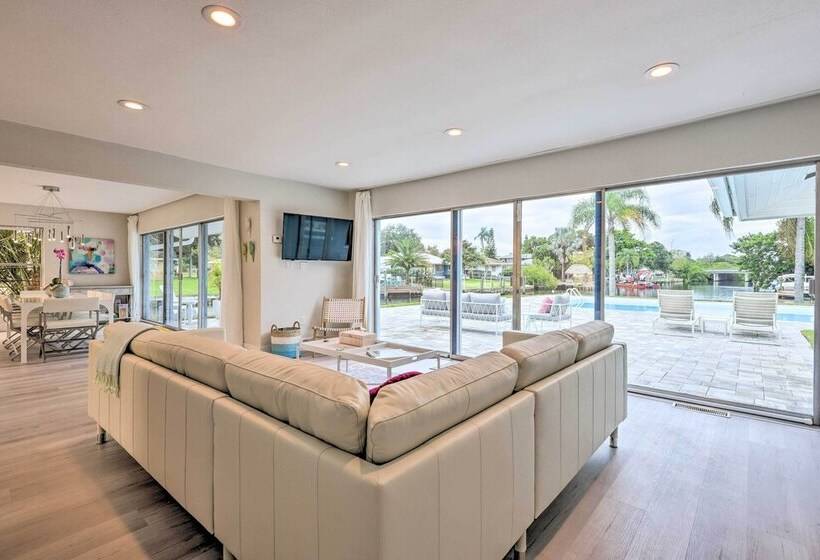 Waterfront Sarasota Estate W/ Dock & Boat Lift!