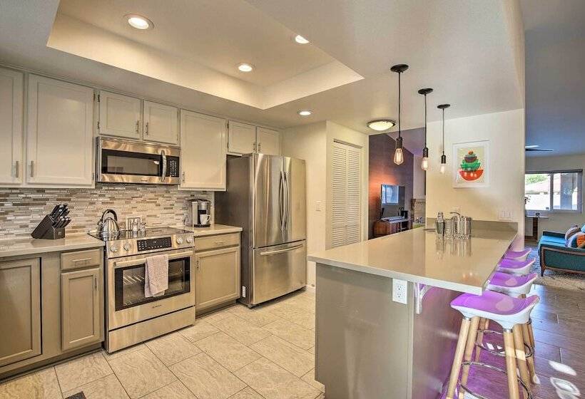 223332   3 Br Retreat W/ Pool & Putting Green!