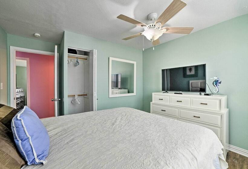 Bayfront Deck:  Casa Pescadores  Rockport Escape