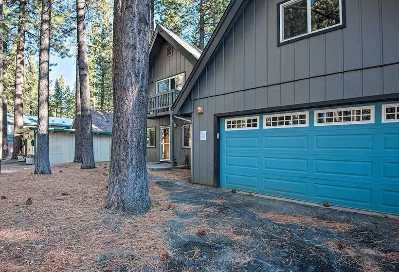 Cozy Mountain Cabin ~ 7 Mi To Heavenly Ski Resort!