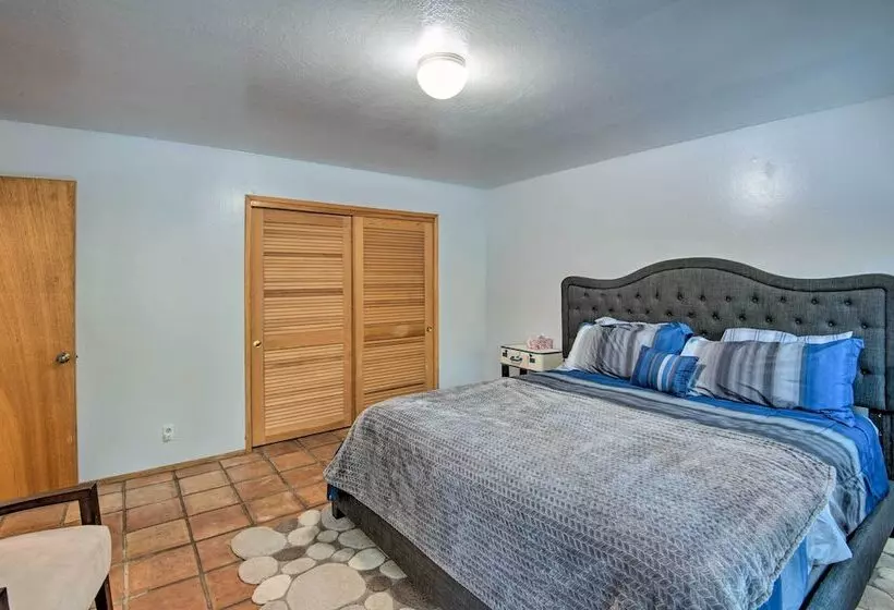 Cozy Mountain Cabin ~ 7 Mi To Heavenly Ski Resort!