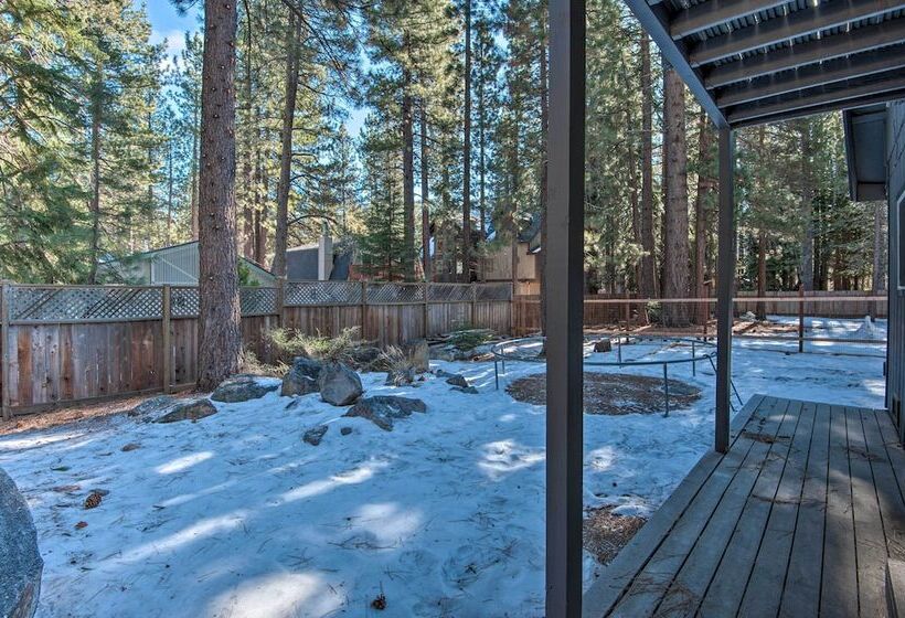 Cozy Mountain Cabin ~ 7 Mi To Heavenly Ski Resort!