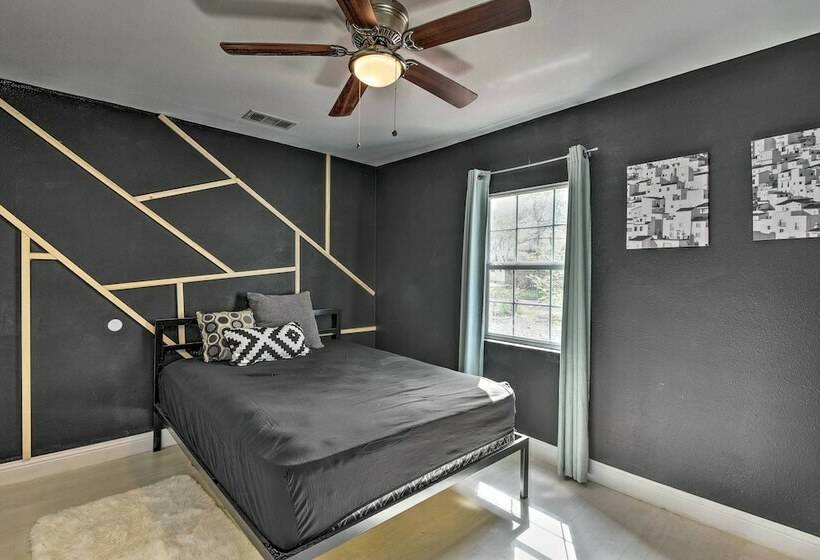 Chic Arlington Home < 2 Mi To Cowboys Stadium