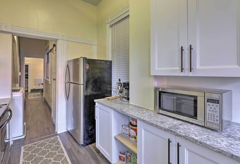 Cincinnati Retreat W/ Patio & Grill!