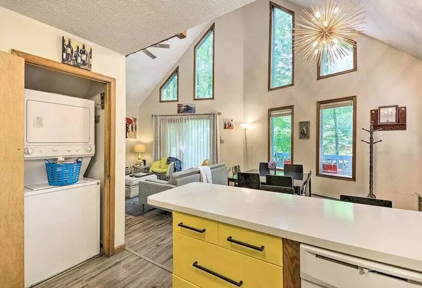 Colorful Pocono Lake Cabin W/ Deck & Fire Pit