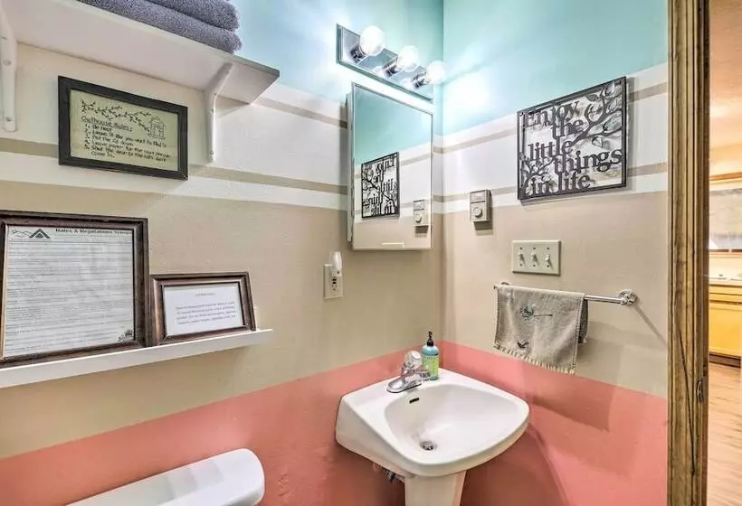 Colorful Pocono Lake Cabin W/ Deck & Fire Pit