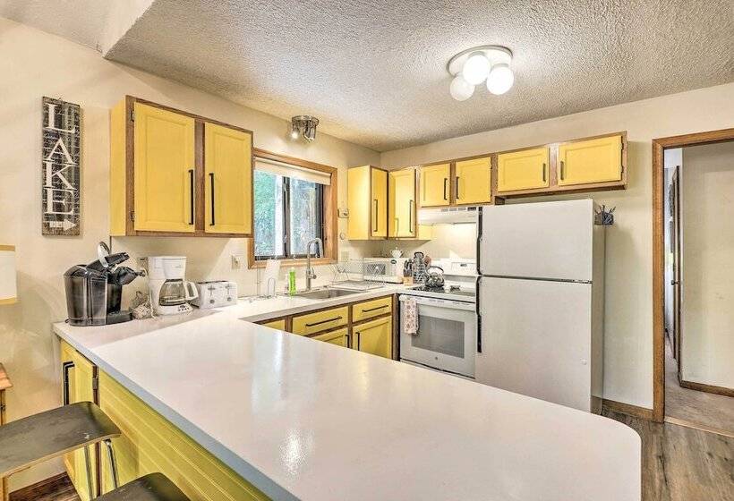 Colorful Pocono Lake Cabin W/ Deck & Fire Pit