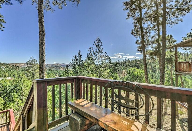 Cozy & Modern Ruidoso Cabin W/ Stellar Views!