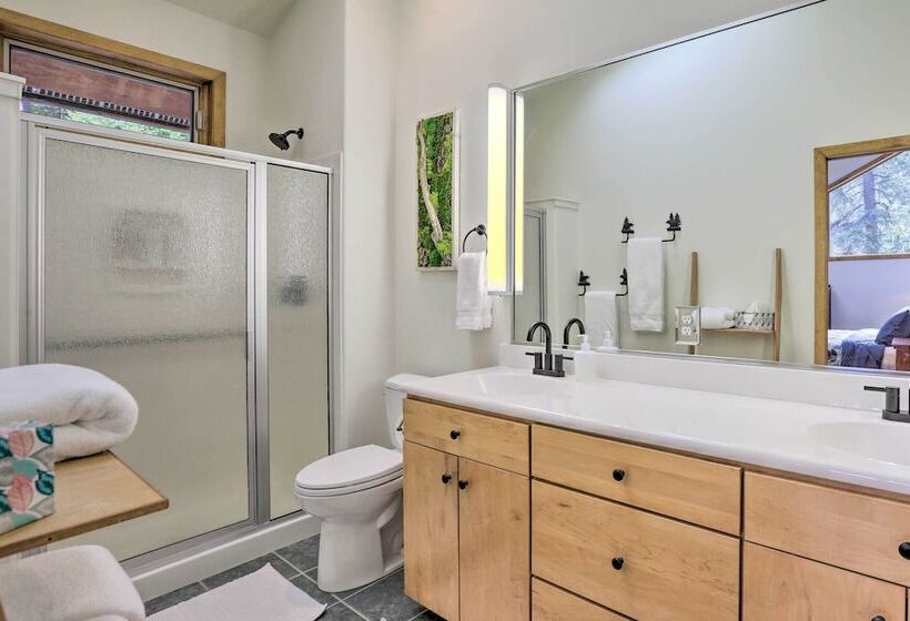 Creekside Mtn House W/ Deck: 8 Mi To Idaho Springs