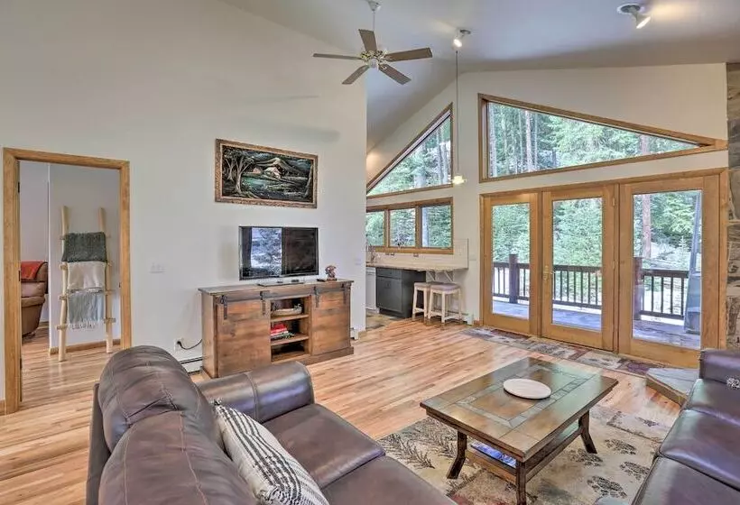 Creekside Mtn House W/ Deck: 8 Mi To Idaho Springs