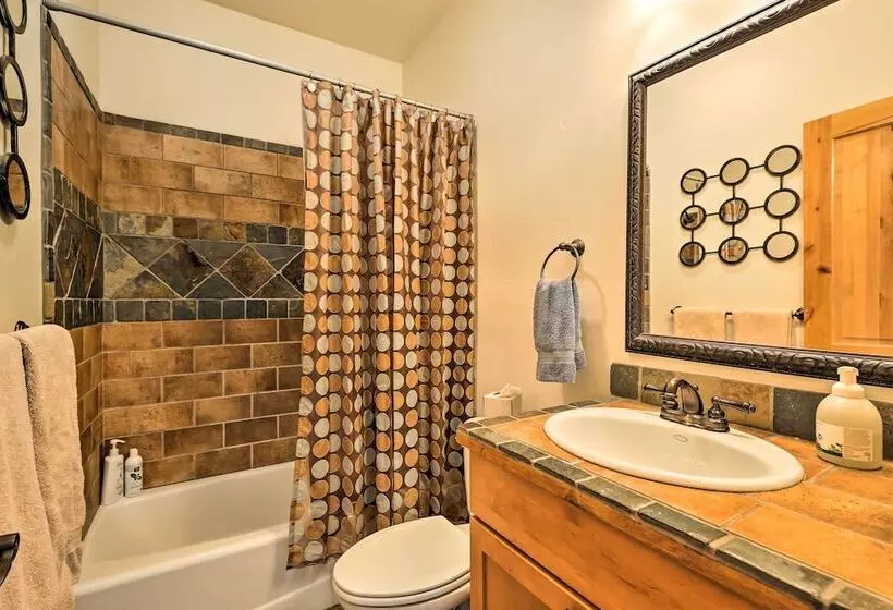 Dtwn Frisco Home W/ Mtn View, 11 Mi To Ski Breck!