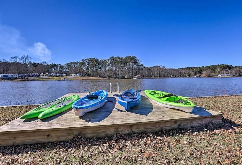 Shoreline Home W/ Boat Dock & Fire Pit In Shelby!