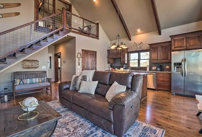 Shoreline Home W/ Boat Dock & Fire Pit In Shelby!