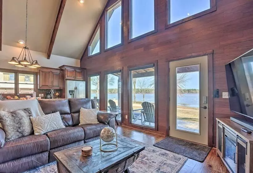 Shoreline Home W/ Boat Dock & Fire Pit In Shelby!