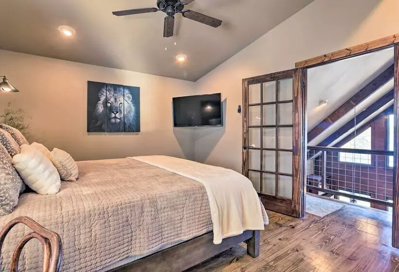 Shoreline Home W/ Boat Dock & Fire Pit In Shelby!