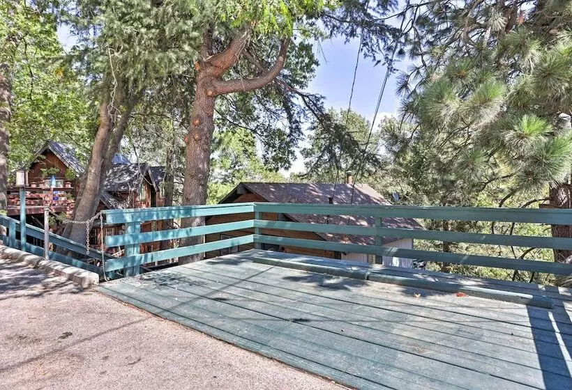 Lake Gregory Getaway: Cabin With Deck + Grill!