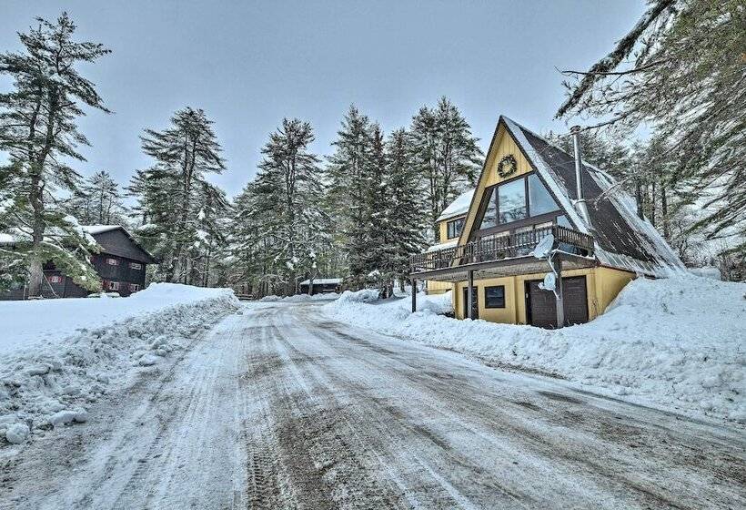 Lakefront Bolton Alderbrook Chalet W/ Fire Pit!