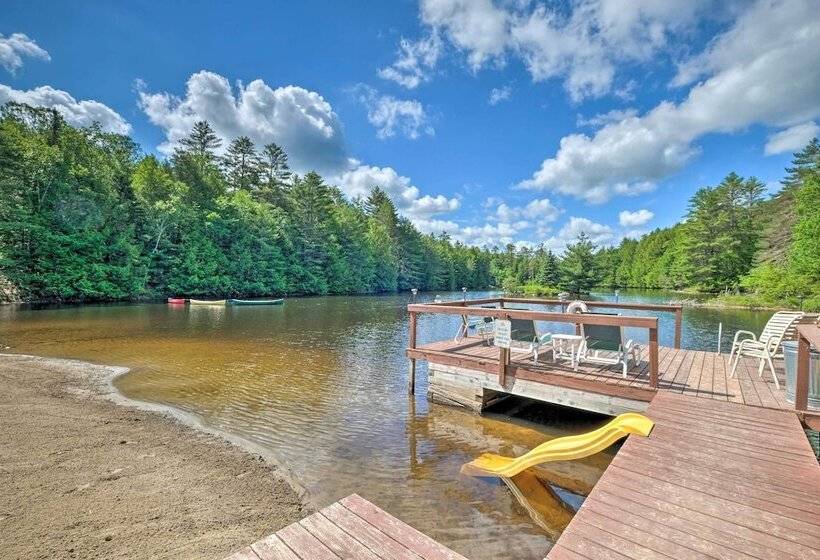 Lakefront Bolton Alderbrook Chalet W/ Fire Pit!