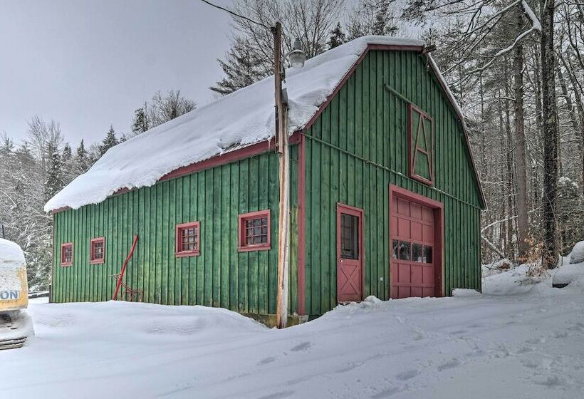 Lakefront Bolton Alderbrook Chalet W/ Fire Pit!