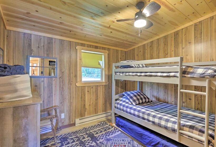 Lakefront Family Escape W/ Views, Dock, & Kayaks!