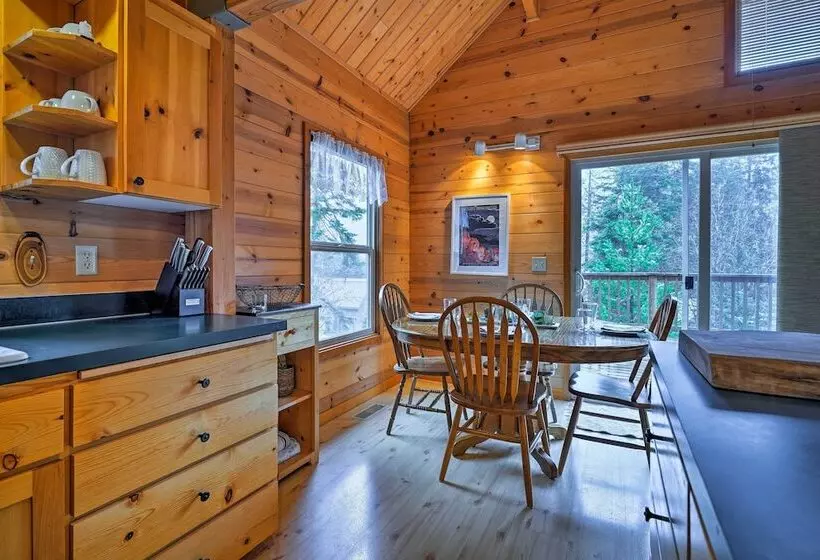 Leavenworth Cabin 3 Mi To Lake Wenatchee: Hot Tub!