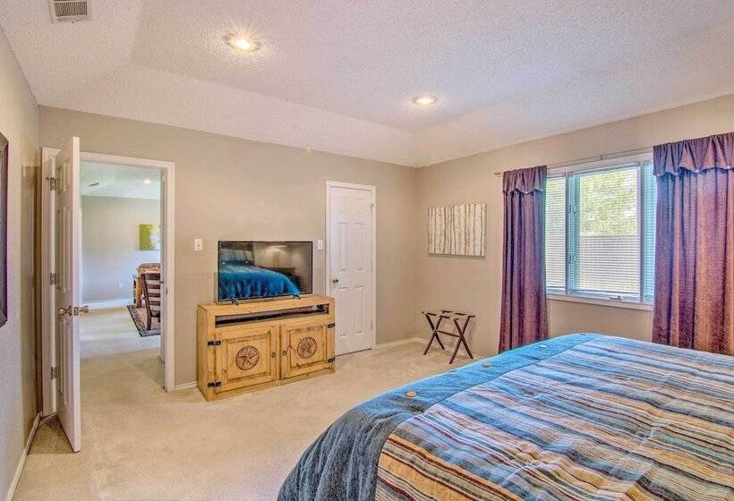 Lubbock Home W/ Deck & Yard 8 Miles To Ttu!