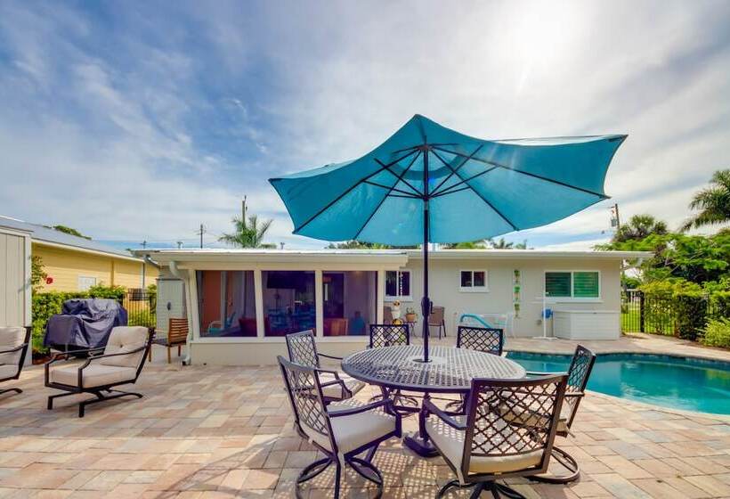 Lush Punta Gorda Escape: Private Pool + Lanai