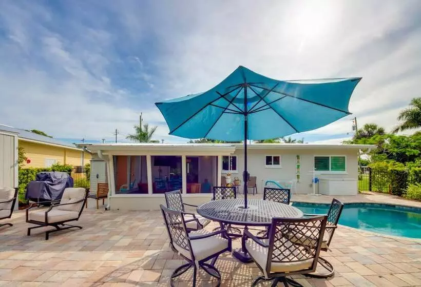Lush Punta Gorda Escape: Private Pool + Lanai