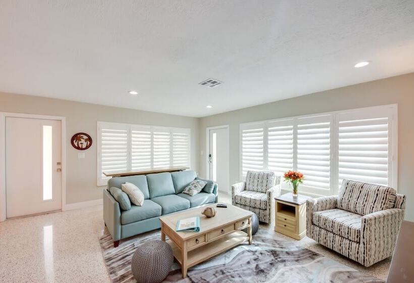 Lush Punta Gorda Escape: Private Pool + Lanai