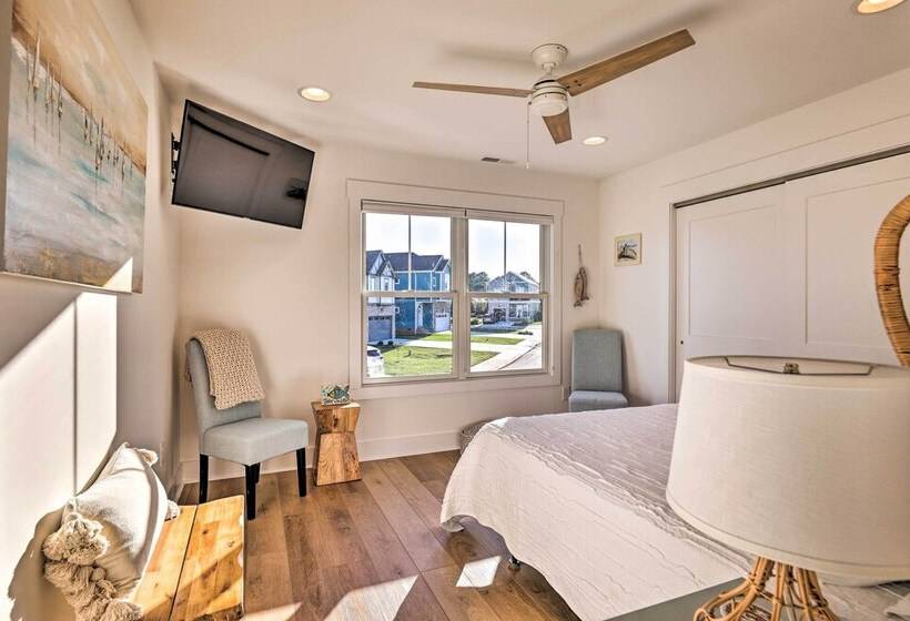 Waterfront Oasis On Tims Ford Lake: Pool/kayak!