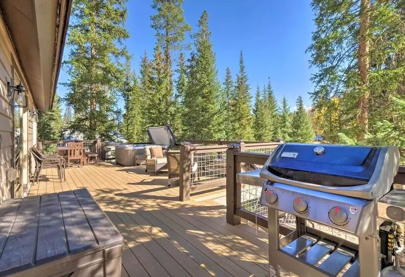 Luxury 4 Br Cabin: 2 King Suites On Shuttle Route