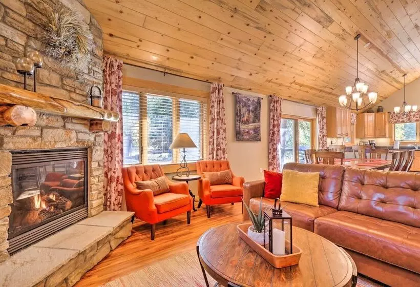 Luxury 4 Br Cabin: 2 King Suites On Shuttle Route