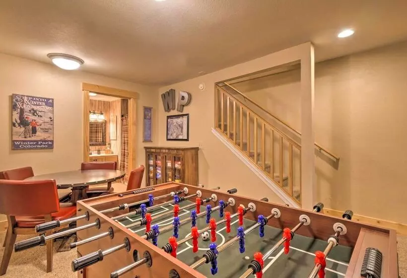 Luxury 4 Br Cabin: 2 King Suites On Shuttle Route