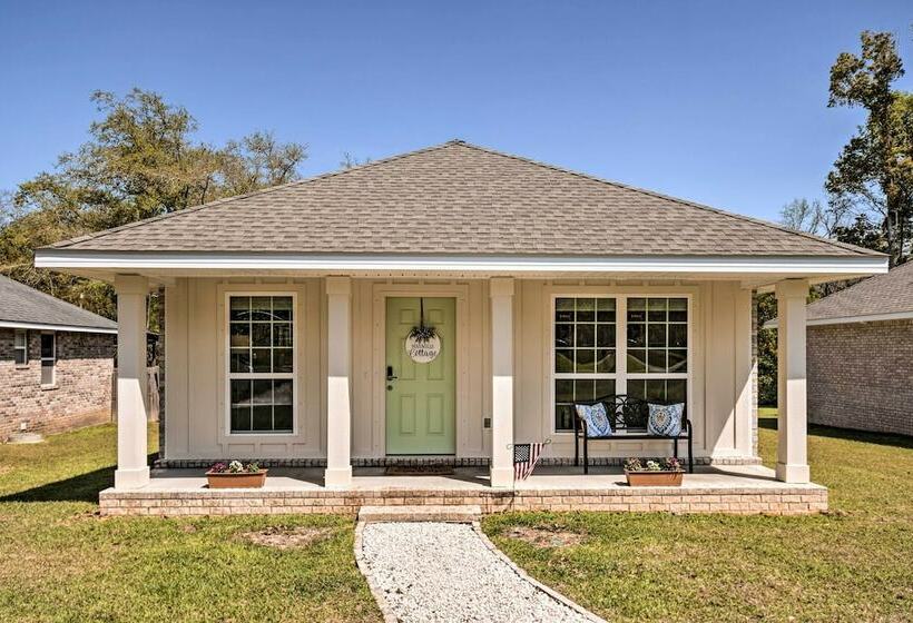 Magnolia Springs Cottage ~ 16 Mi To Beaches!