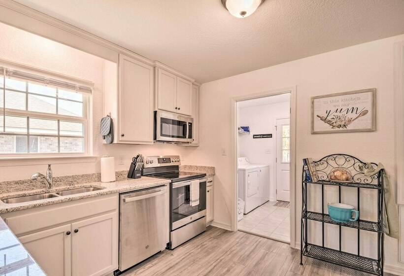 Magnolia Springs Cottage ~ 16 Mi To Beaches!