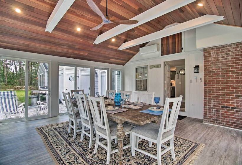 South Yarmouth Retreat W/ Grill: Walk To Beach!