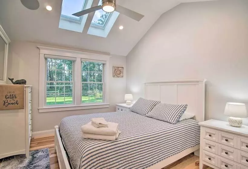 Walk To Beach: Home W/ Grill In South Yarmouth