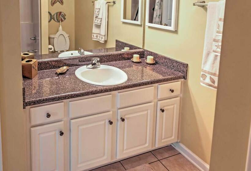 Pcb Family Home W/ Pool Access, 1 Mile To Beach!