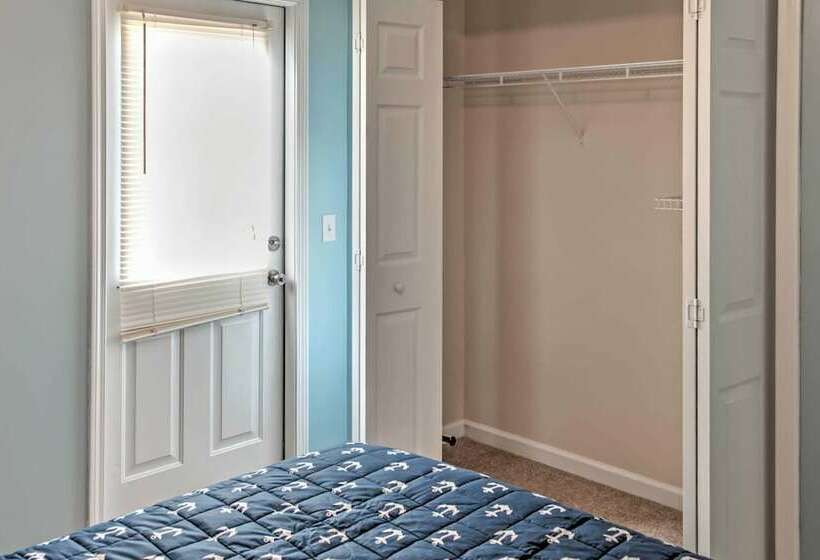 Pcb Family Home W/ Pool Access, 1 Mile To Beach!