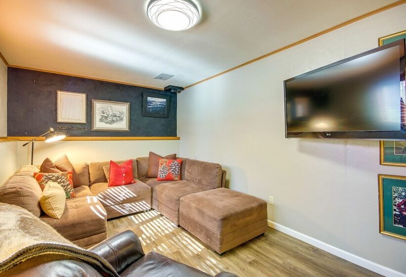 Red Lodge Mountain Home < 7 Miles To Ski Slopes!